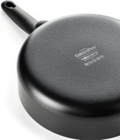 GreenPan Cambridge Hapjespan Met Deksel 28cm - Zwart - Inductie - PFAS-vrij -Pot Benodigdheden Winkel 1026x1200