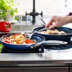 Blue Diamond, Keramische Koekenpan Verrijkt Met Diamantdeeltjes – Inductie Koekenpan Ø 20 Cm – PFAS En PHOA Vrij -Pot Benodigdheden Winkel 1200x1200 162