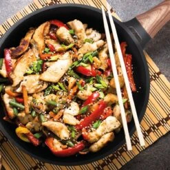 Rosmarino Black Line - Wokpan - Ø30cm - 100% PFAS & PFOA Vrij - Gegoten Aluminium - Non-stick Minerale Coating - Ergonomische Handgreep - Geschikt Voor Alle Warmtebronnen & Vaatwasser -Pot Benodigdheden Winkel 1200x1200 323