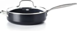GreenPan Copenhagen Stoofpan Met Deksel En Extra Handvat 28cm/4.3L -Pot Benodigdheden Winkel 1200x497 1