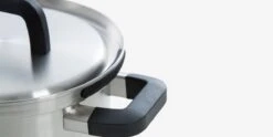 BK Flow Cool Pannenset - 4-delig – RVS Deksels - Veilig Afgietsysteem - Geschikt Voor Alle Warmtebronnen -Pot Benodigdheden Winkel 1200x601 1