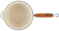 Le Creuset Steelpan - Met Deksel - Tradition - Meringue - ø 18 Cm / 1.8 Liter 11 Le Creuset Steelpan - Met Deksel - Tradition - Meringue - ø 18 Cm / 1.8 Liter -Pot Benodigdheden Winkel 1200x637 6