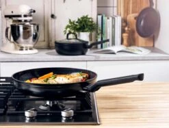 BK Easy Induction Ceramic Koekenpannenset Ø 24 + Ø 28 Cm - Inductie - PFAS-vrij -Pot Benodigdheden Winkel 1200x907 7